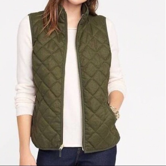 Like New Old Navy Olive Green Quilted 